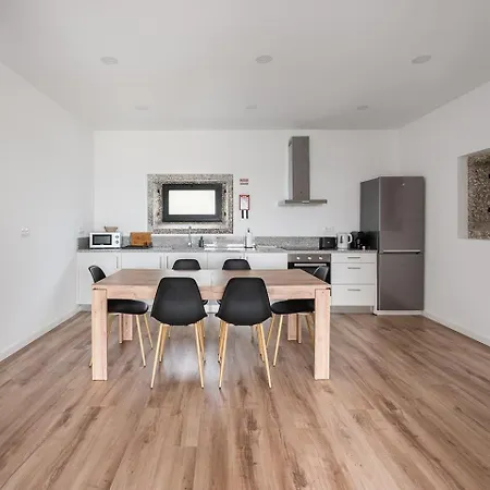 Εξοχικό σπίτι Guestready - Casas De Fralaes